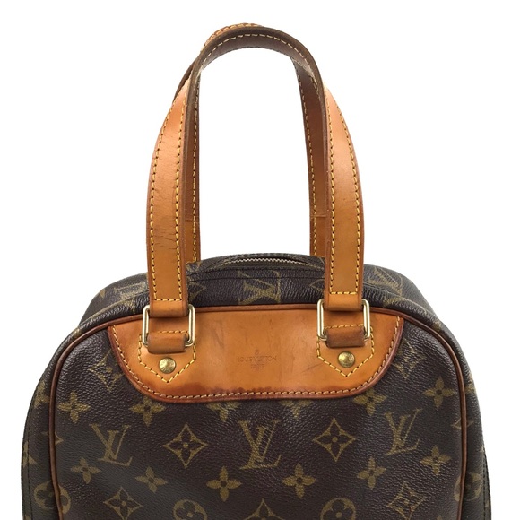 {Louis Vuitton} Monogram Excursion Travel Bag - Picture 2 of 8